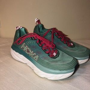 Hoka One One Bondi 6 Running Shoe